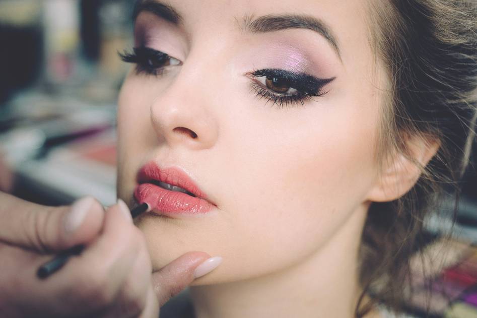Homepage for Beauty & Skincare Beauty Tools and Accessories lip brushes